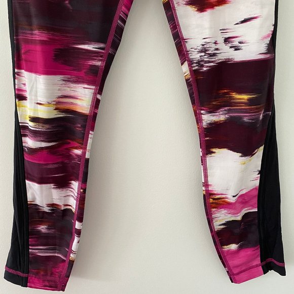 Lululemon Full-On Luxtreme Pace Tight - Picture 4 of 13